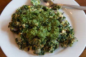 Spinach Scramble with Pesto